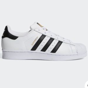 Adidas super stars sz 9 in women . Sz 7 in kids